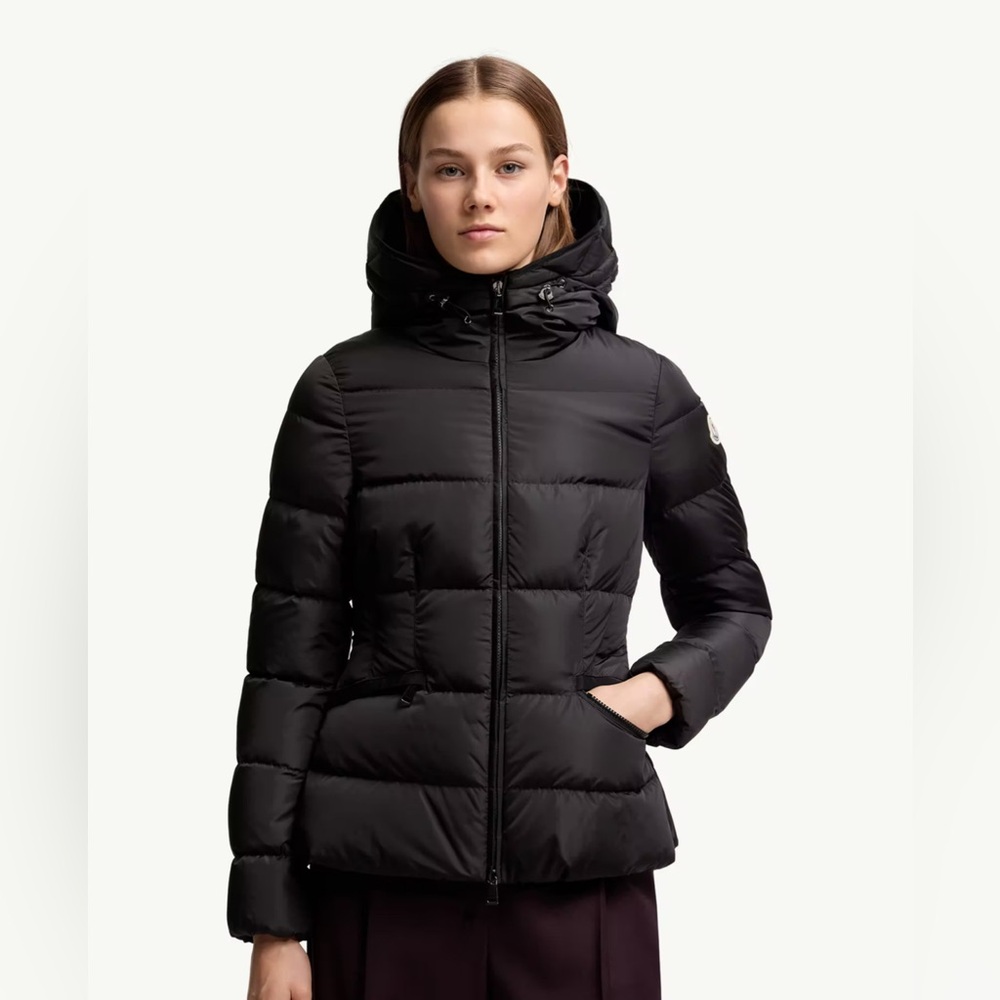 Authentic Moncler Women's Black Avoce Down Jacket size 2 S Small